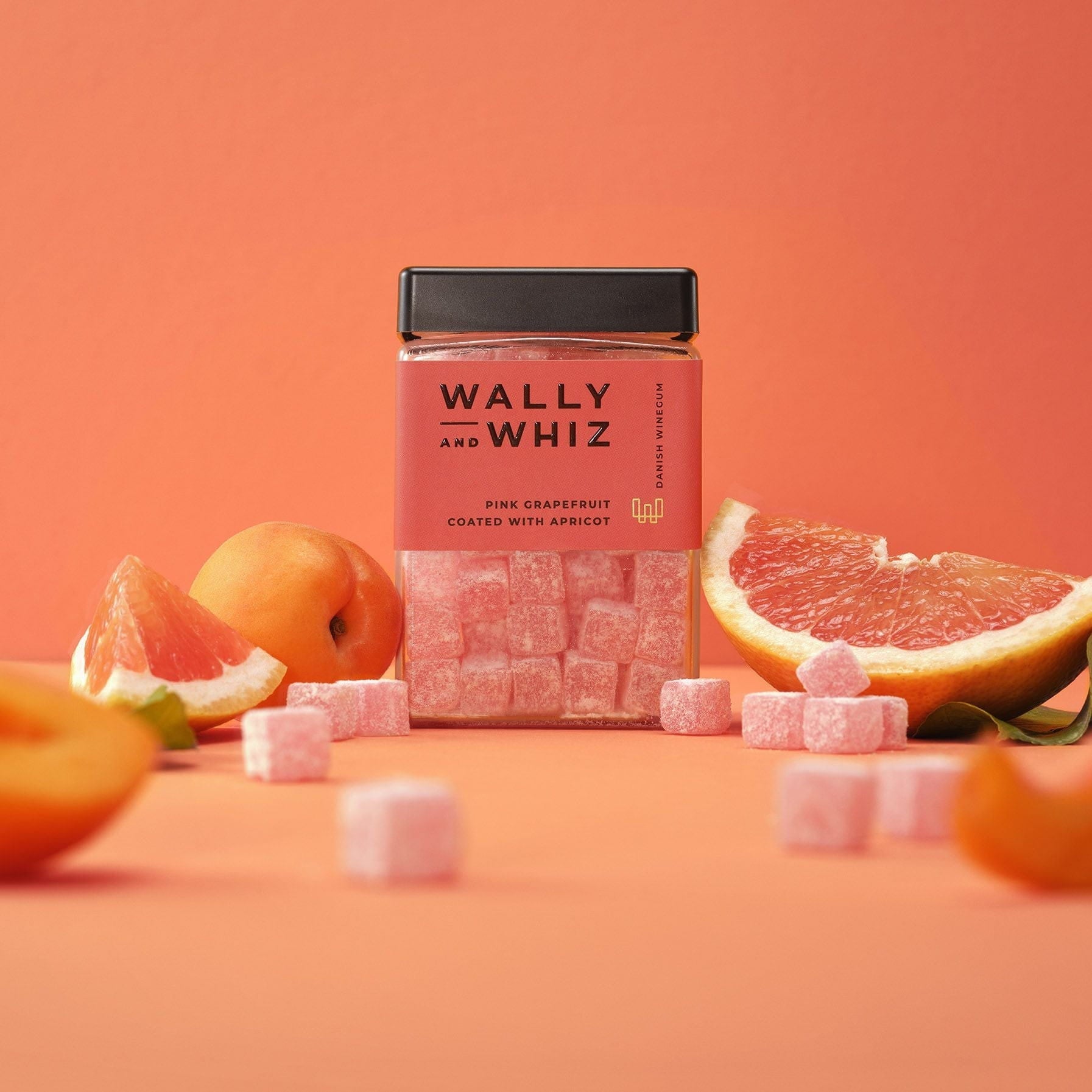 Wally and Whiz Vinkummi kub rosa grapefrukt med aprikos, 240 g