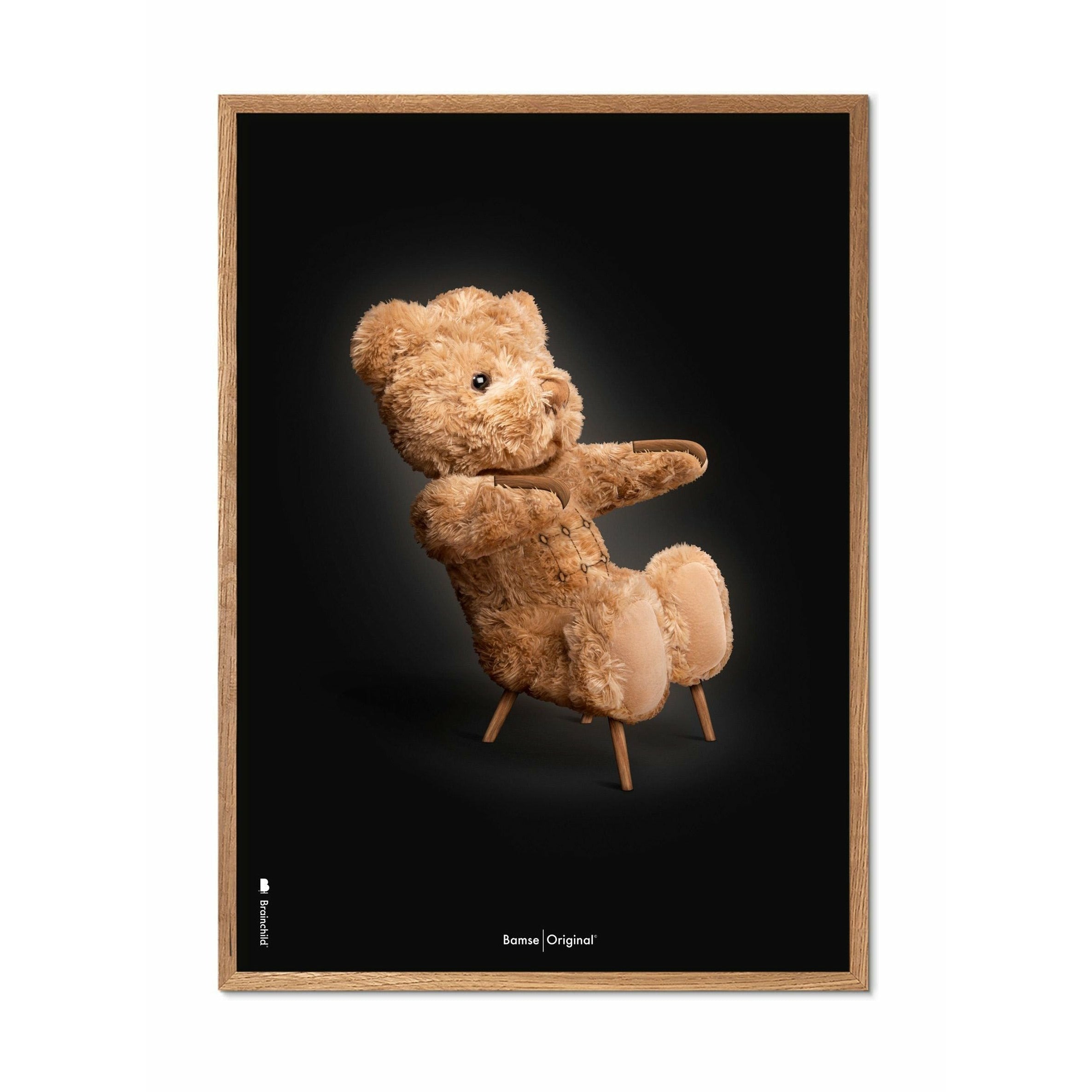Brainchild Nallebjörn klassisk affisch, ram i lätt trä 30x40 cm, svart bakgrund