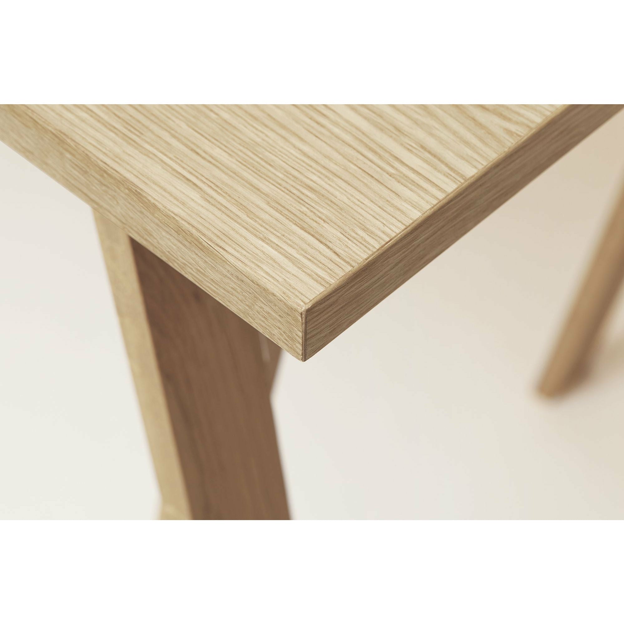Form&Refine Linjär tabell topp 125x68 cm, vit olja ek