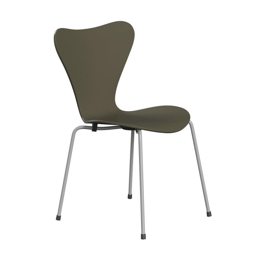 Fritz Hansen 3107 skalstol, nio grå/färgade frågar olivgrön