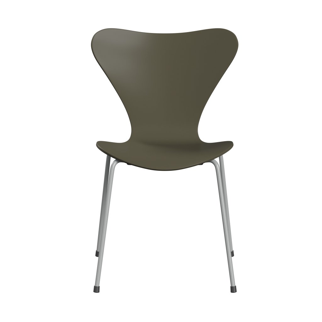 Fritz Hansen 3107 Skalstol, Nine Grey/Lakeret Olive Green