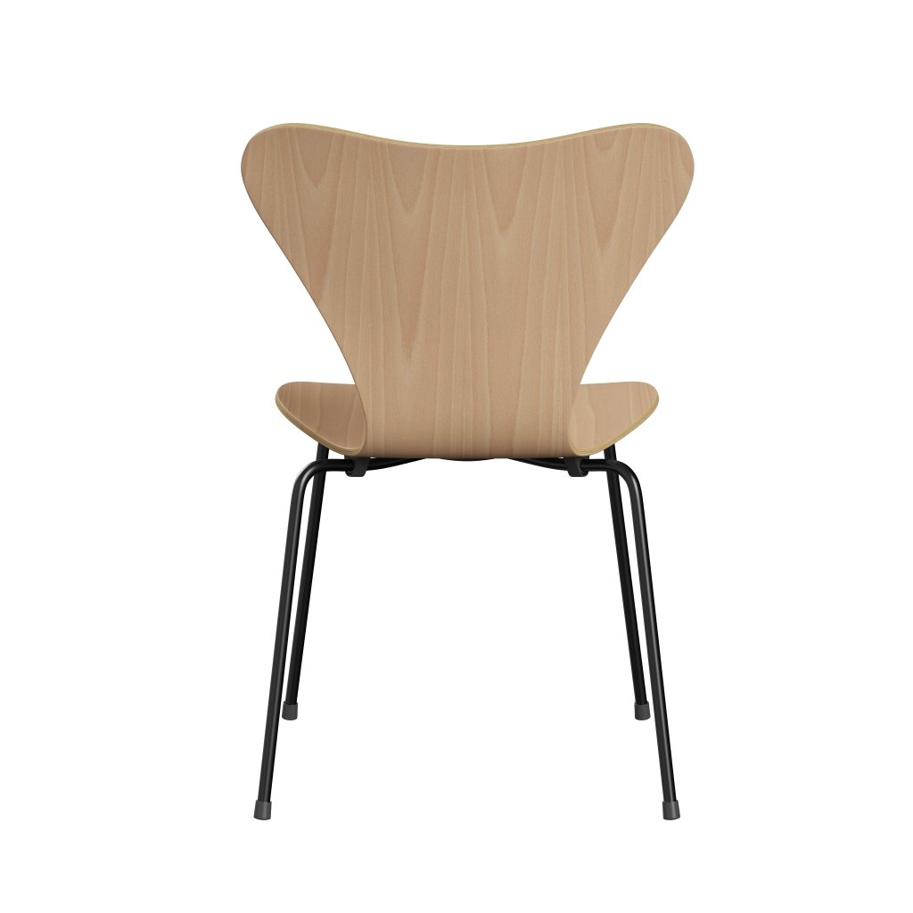 Fritz Hansen 3107 Shell Chair, Black/Beech Lackered Veneer