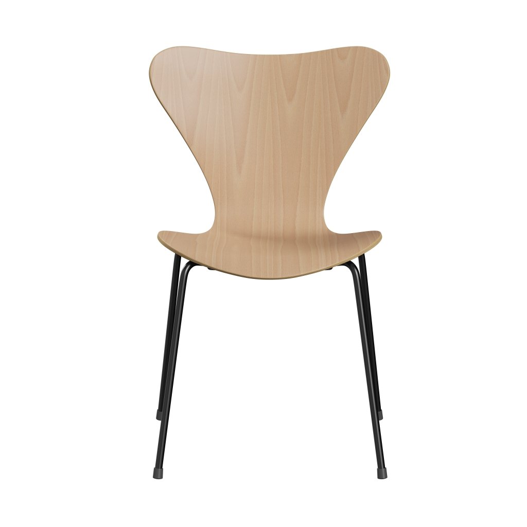 Fritz Hansen 3107 Shell Chair, Black/Beech Lackered Veneer