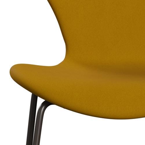 Fritz Hansen 3107 stol helt vadderad, brun brons/komfort gul (C62004)