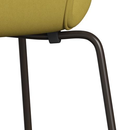 Fritz Hansen 3107 stol helt vadderad, brun brons/komfortlätt sand (C01049)