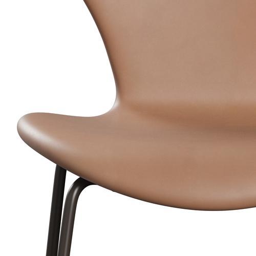 Fritz Hansen 3107 stol helt vadderad, brun brons/rustik läder