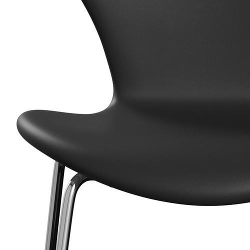 Fritz Hansen 3107 stol helt vadderad, kromad stål/mjuk svart