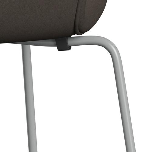Fritz Hansen 3107 stol helt vadderad, nio grå/komfort grå (C61014)