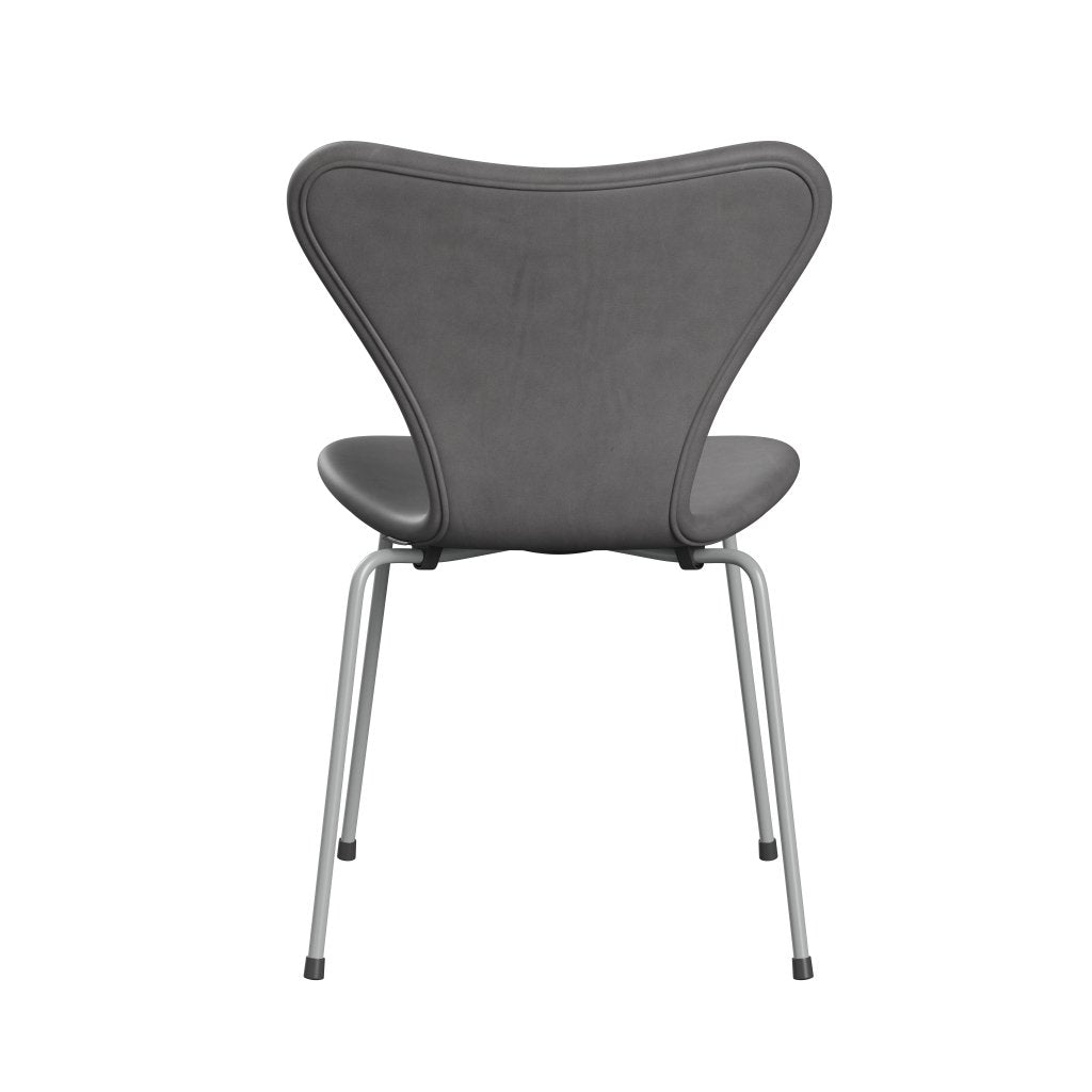 Fritz Hansen 3107 stol helt vadderad, nio grå/omfamning betong