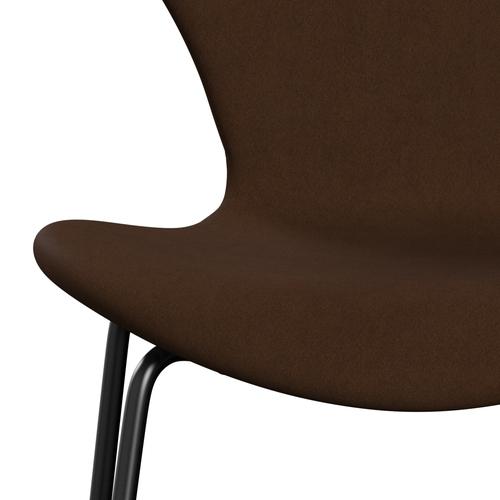 Fritz Hansen 3107 stol helt vadderad, svart/komfort beige (C00010)
