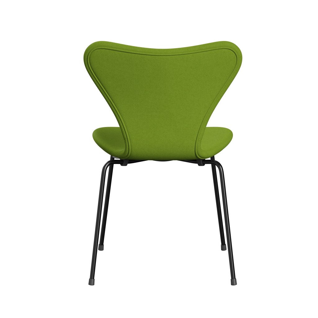 Fritz Hansen 3107 stol helt vadderad, svart/komfortgrön (C68011)
