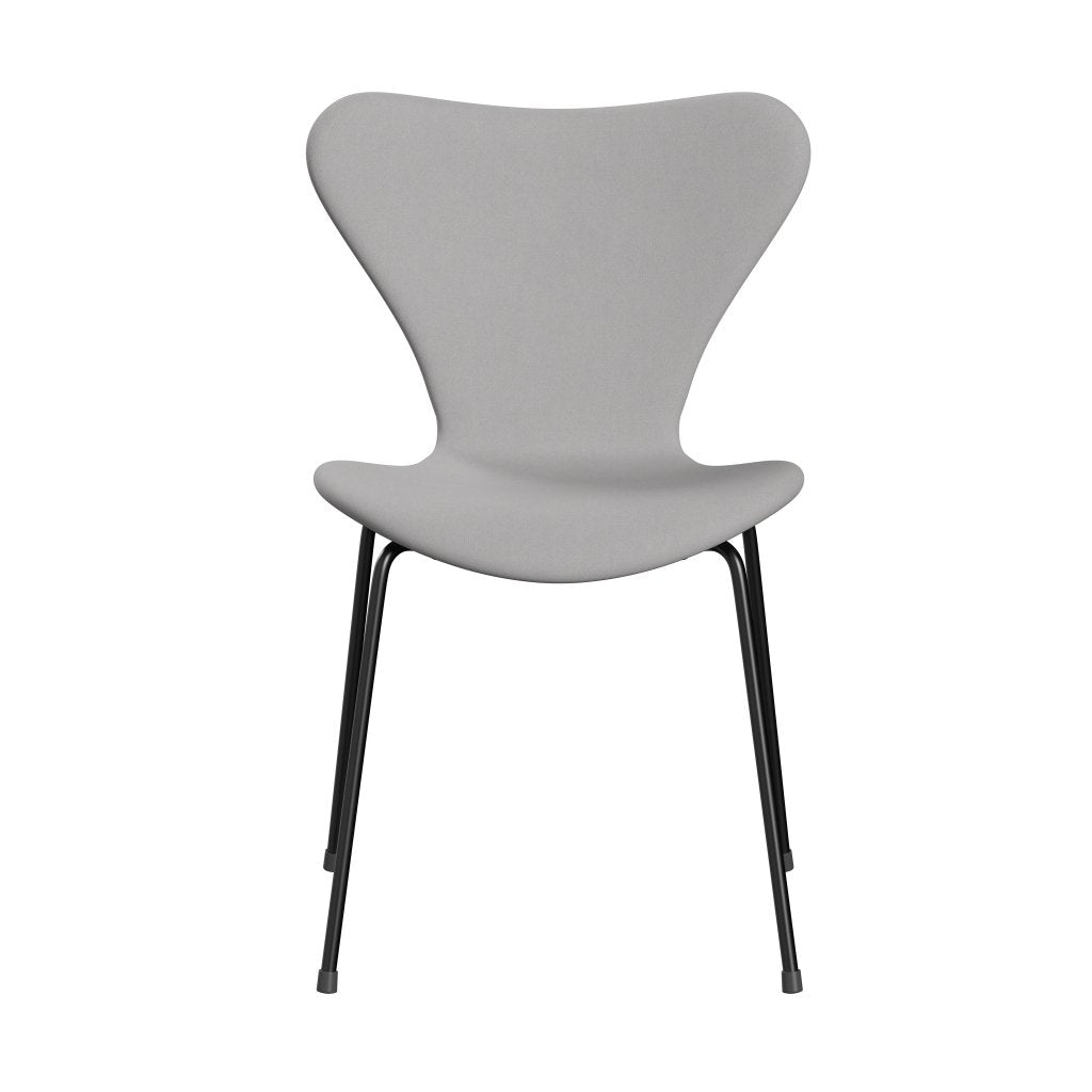 Fritz Hansen 3107 stol helt vadderad, svart/komfort vit/grå
