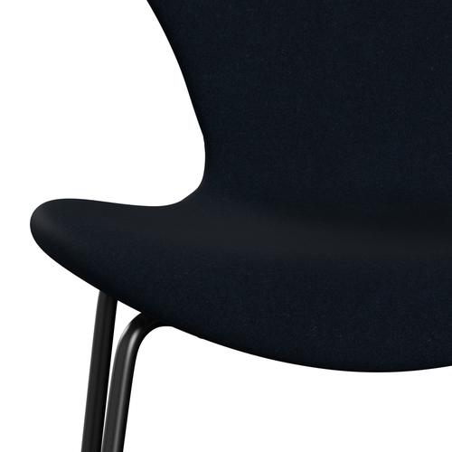 Fritz Hansen 3107 stol helt vadderad, svart/divina mörkblå