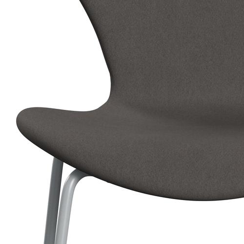 Fritz Hansen 3107 stol helt vadderad, silvergrå/komfort mörkgrå (C60008)