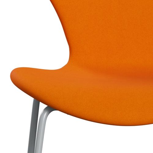 Fritz Hansen 3107 stol helt vadderad, silvergrå/divina mörk orange