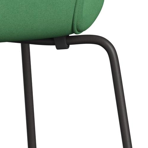 Fritz Hansen 3107 stol helt vadderad, varm grafit/divina grön