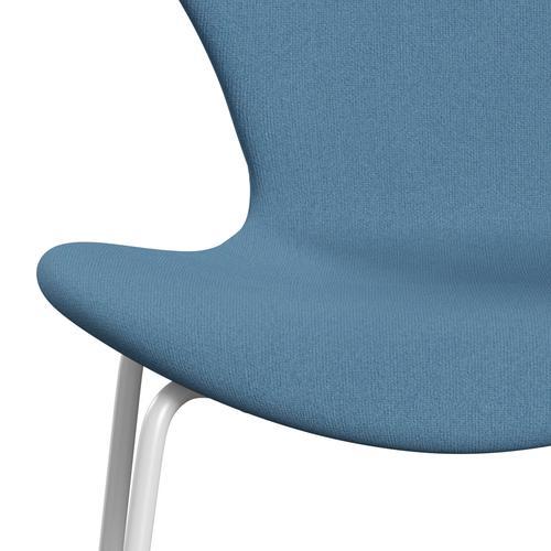 Fritz Hansen 3107 stol helt vadderad, vit/tonus pastellblå