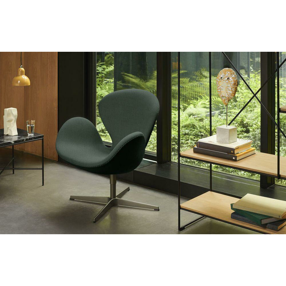 Fritz Hansen Swan Lounge Chair Tyg, Black/Grey Hallingdal 0116