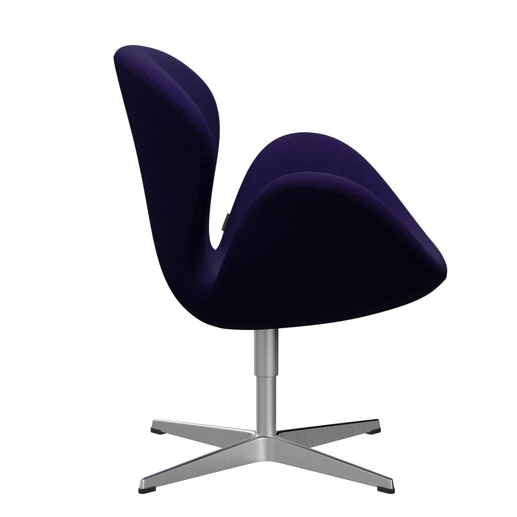 Fritz Hansen Swanstol, satinpolerad aluminium/divina Dark Purple (692)