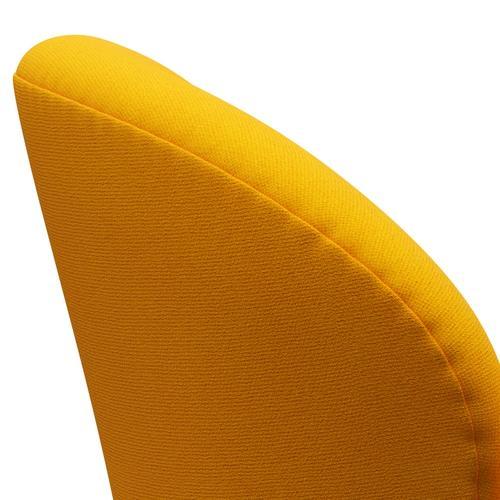 Fritz Hansen Svanenstol, Satinpoleret Aluminium/Tonus Yellow Orange