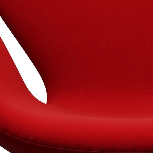 Fritz Hansen Swan Chair, Warm Graphite/Divina Red (623)
