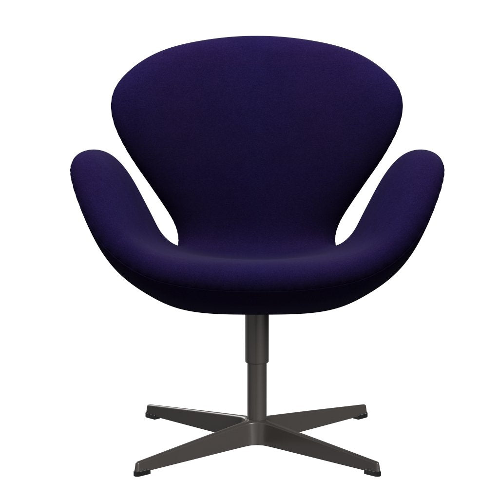 Fritz Hansen Swan Chair, Warm Graphite/Divina Dark Purple (692)