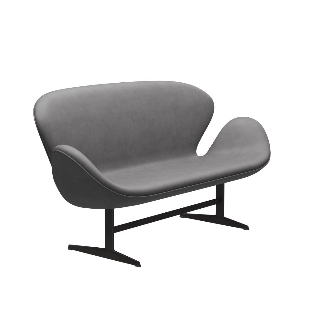 Fritz Hansen Svan soffa 2-personers, varm grafit/omfamning choklad