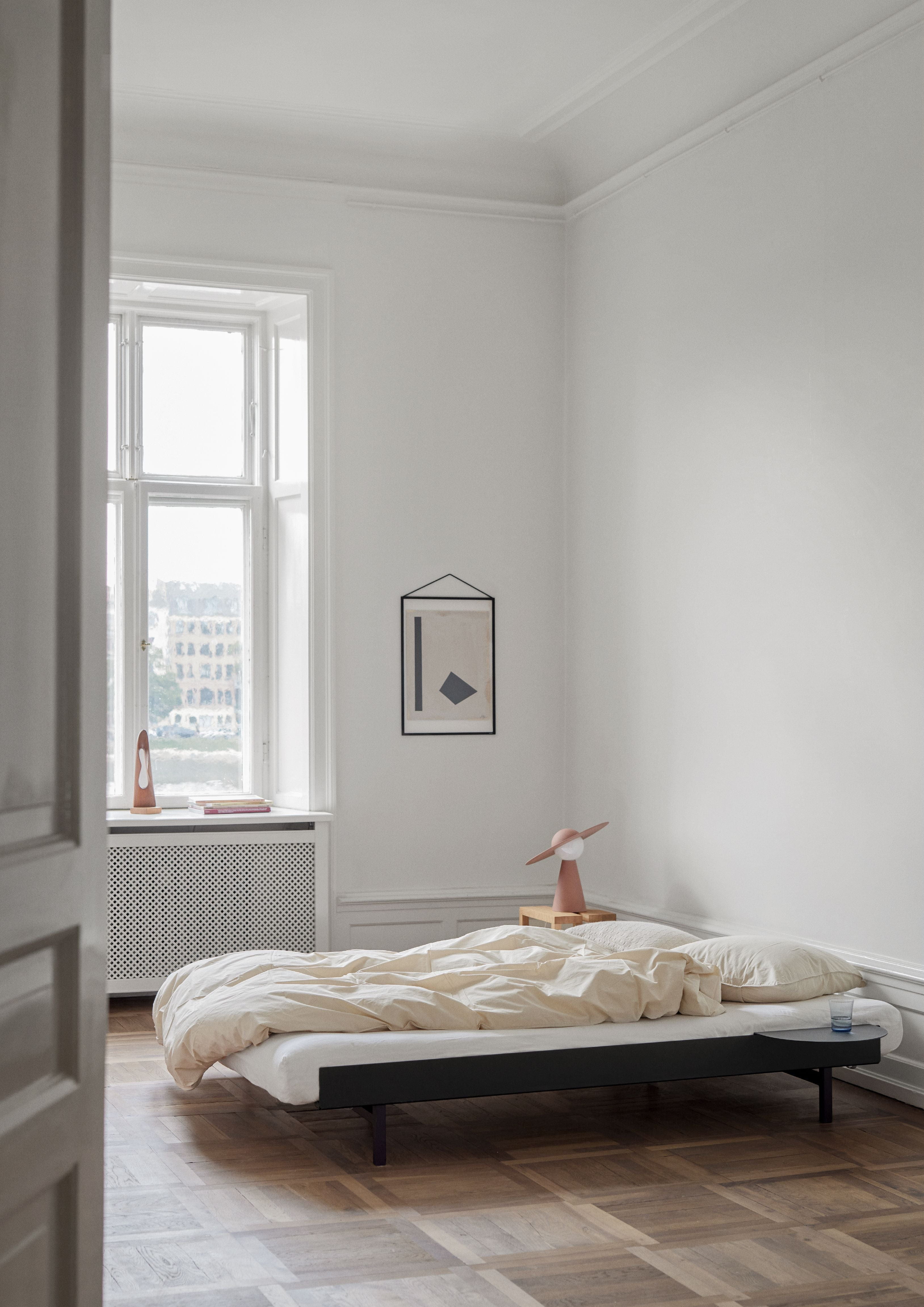 Moebe Säng med 1 sängbord 90-180 cm, svart