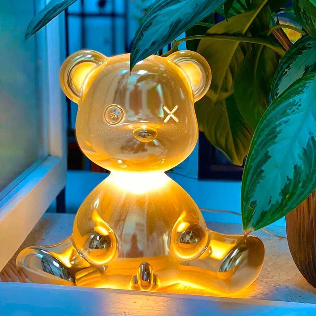 Qeeboo Teddy Boy bordslampa med trådmetallfinish, guld