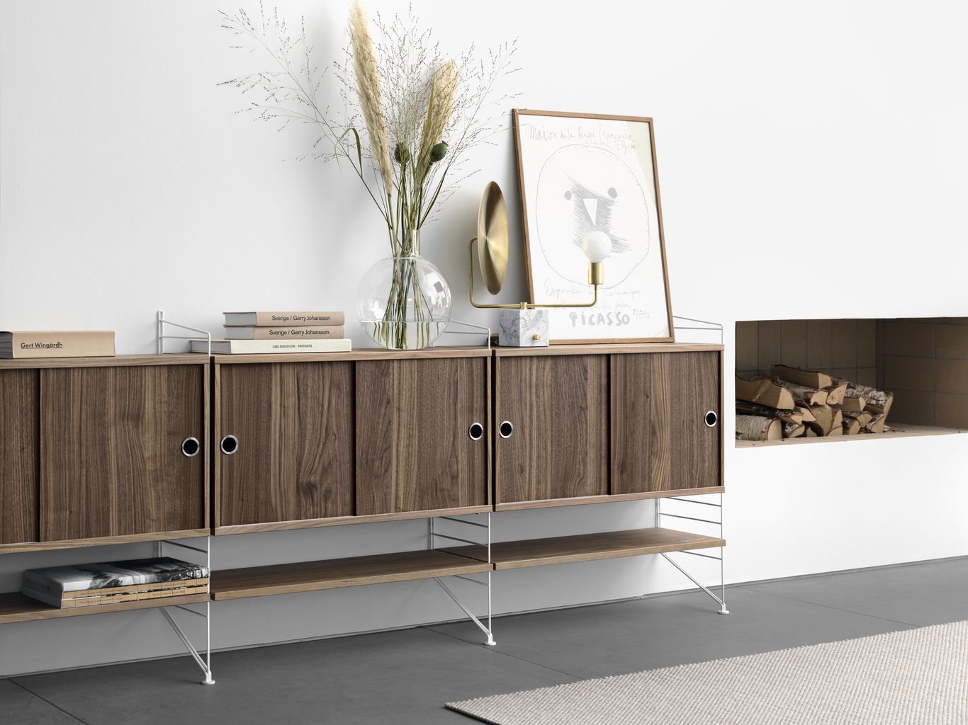 String Furniture Strängsystem golvpanel 30x85 cm, grå