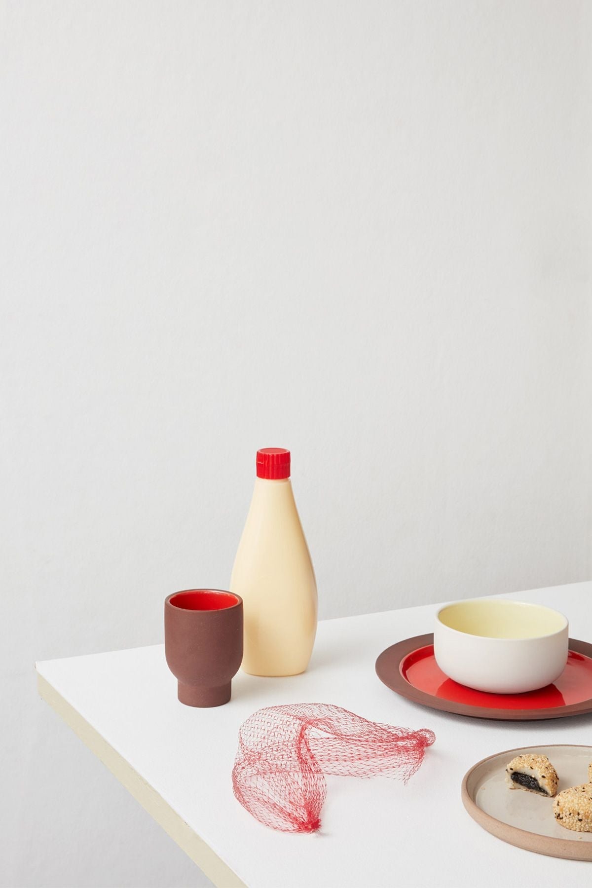 Studio About Clayware -sæt med 2 plader store, terracotta/rød