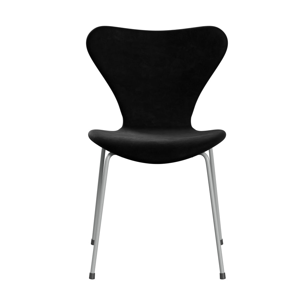 Fritz Hansen 3107 Chair Full Upholstery, Nine Grey/Belfast Velvet Night Black