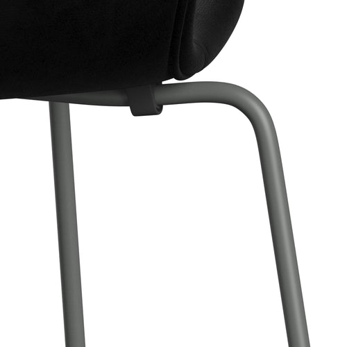 Fritz Hansen 3107 Chair Full Upholstery, Silver Grey/Belfast Velvet Night Black