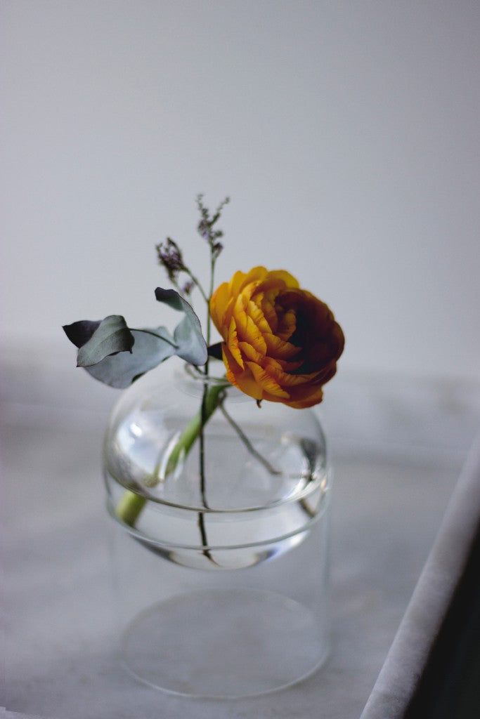 Studio About stående blomsterboblevase 13 cm, gennemsigtig