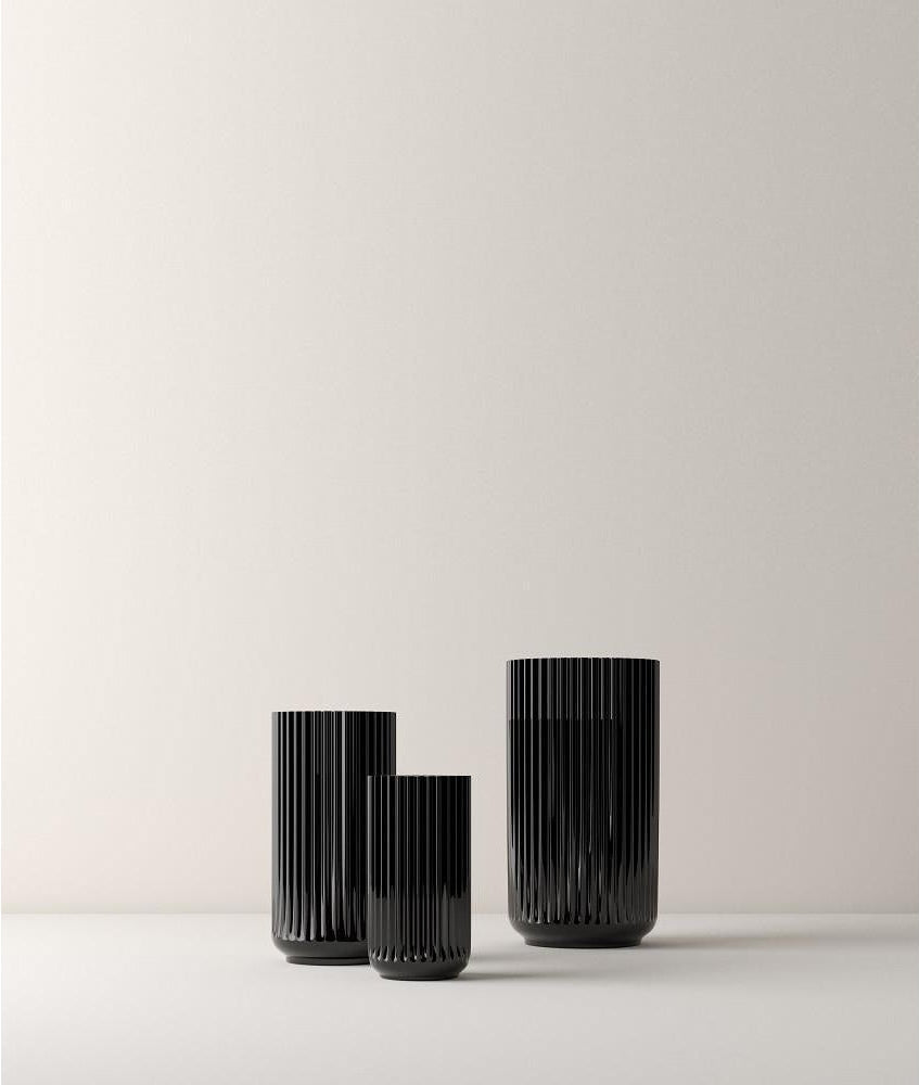 Lyngby Porcelæn Vase Sort Glas, 25 cm-Vaser-Lyngby Porcelæn-5711507224244-201077-LYN-UDGÅET-Allbuy